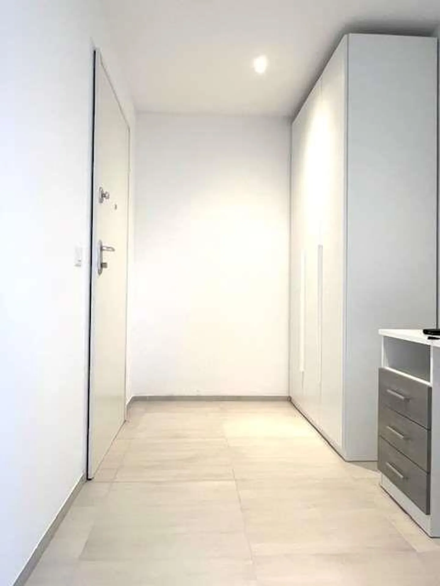 New apartment with roof garden also furnished - Photo 4 of 13