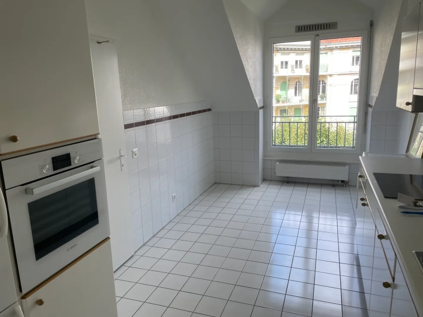 Bel appartamento di 3 stanze di 116M2, in soppalco a 100m dal lago - Foto 2 di 8