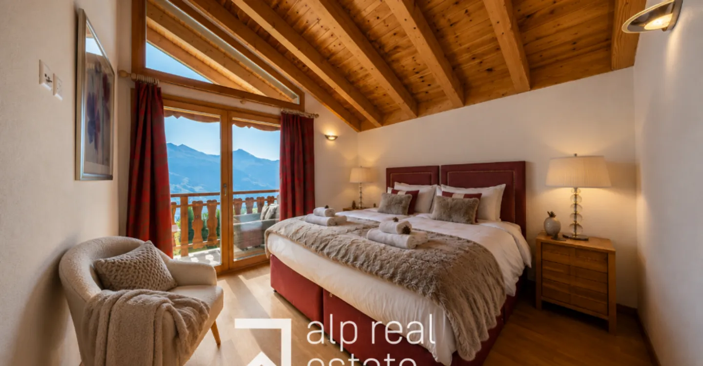 Magnificent chalet with wellness area - Photo 10 of 12