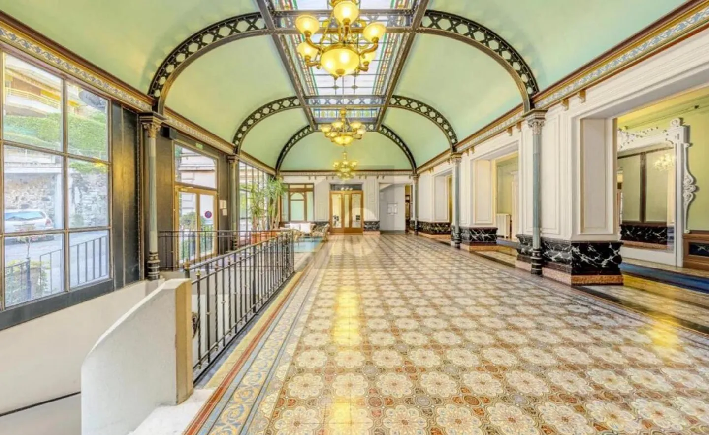 VIVERE IN UN LUOGO ECCEZIONALE LUNGO IL LAGO - Foto 2 di 6