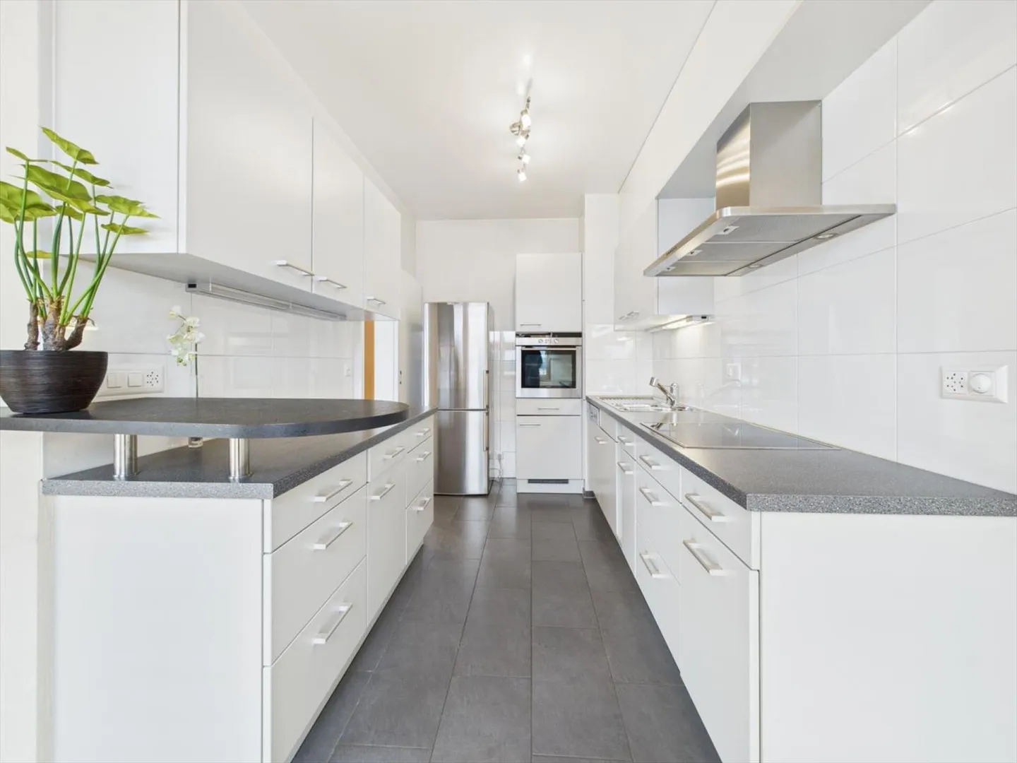 Appartamento 3.5 locali a Yverdon-les-Bains - Foto 2 di 9