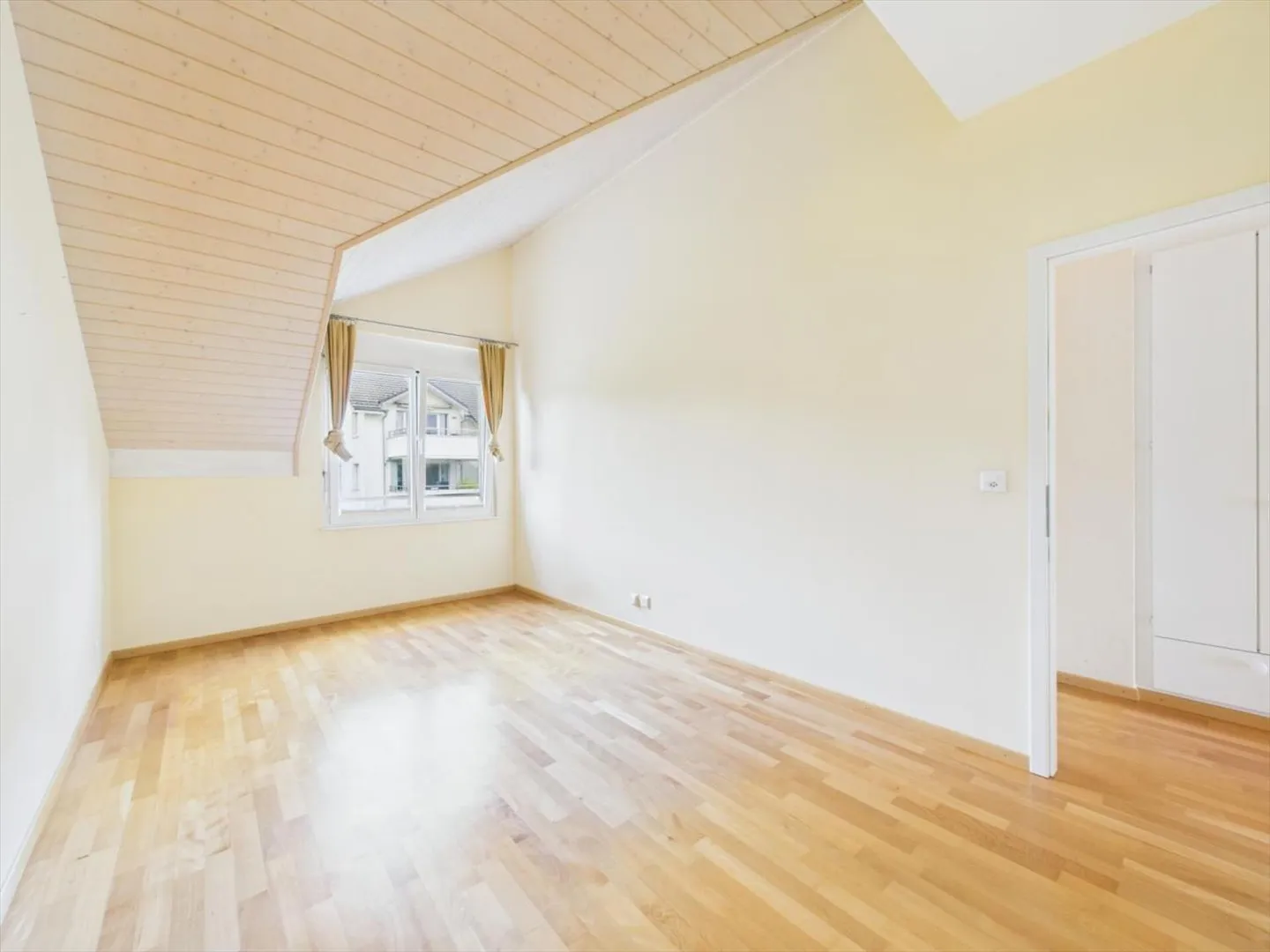 Appartamento 3.5 locali a Yverdon-les-Bains - Foto 3 di 9