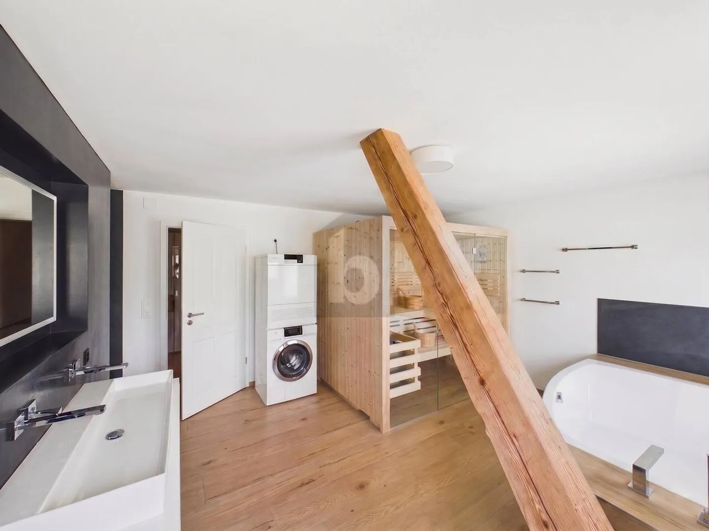 Adatto alle famiglie con terrazza e sauna - Foto 3 di 6