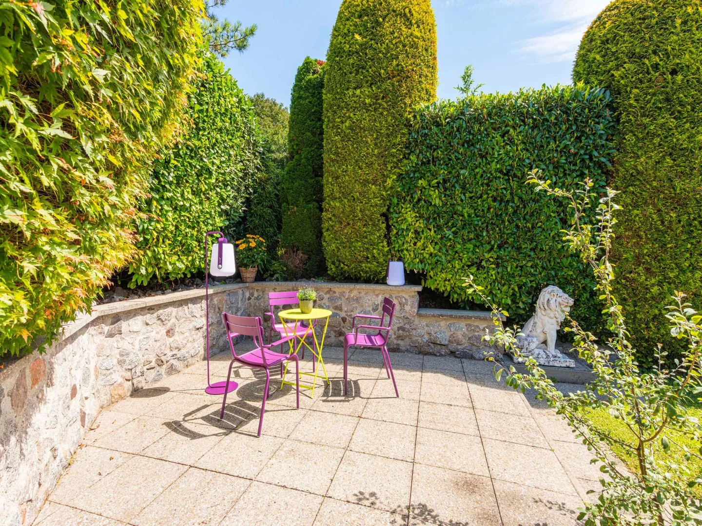 Una straordinaria casa unifamiliare con fascino mediterraneo e oasi piscina - Foto 24 di 29