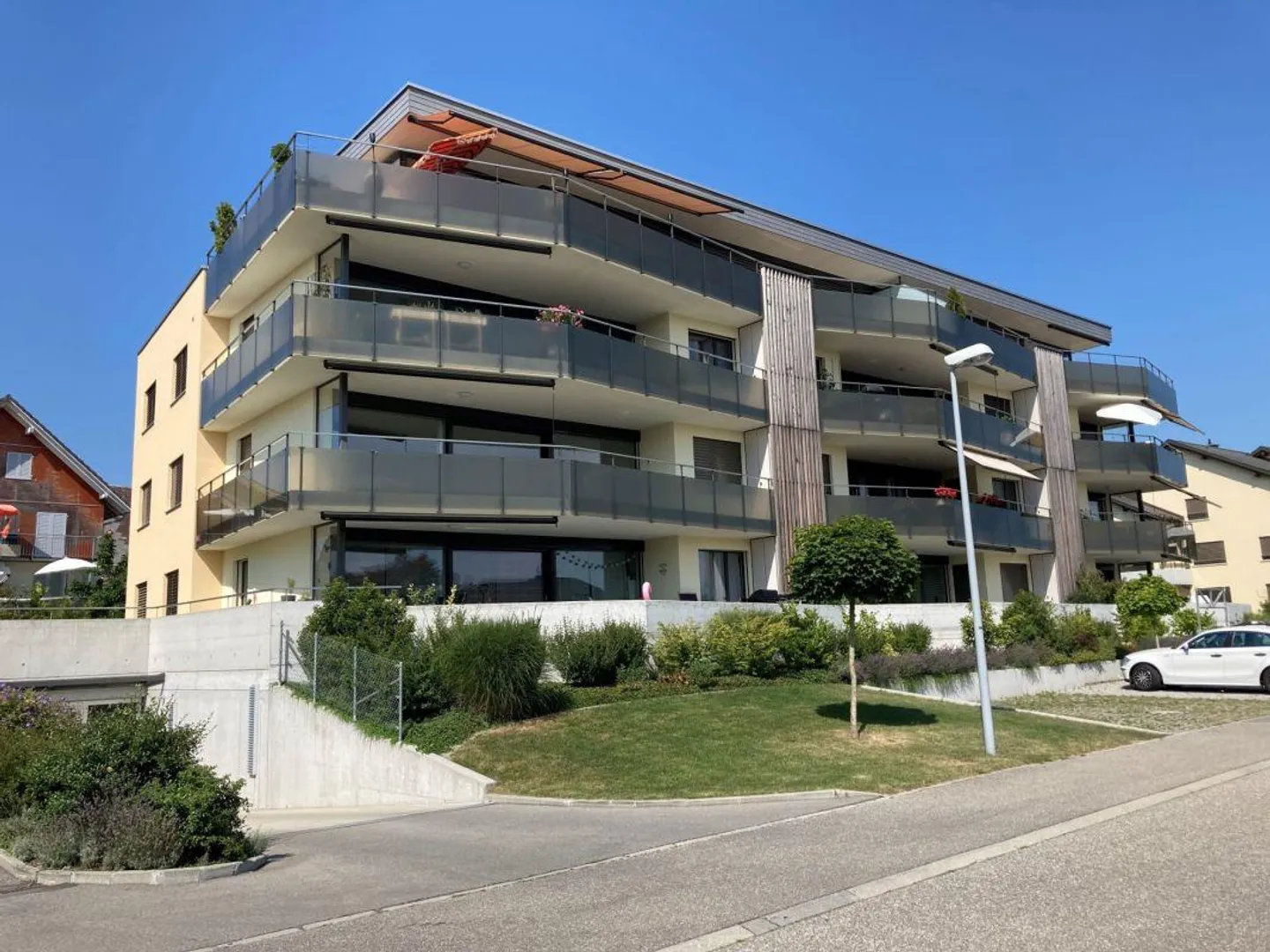 Bright 5.5-room apartment - Photo 1 of 12