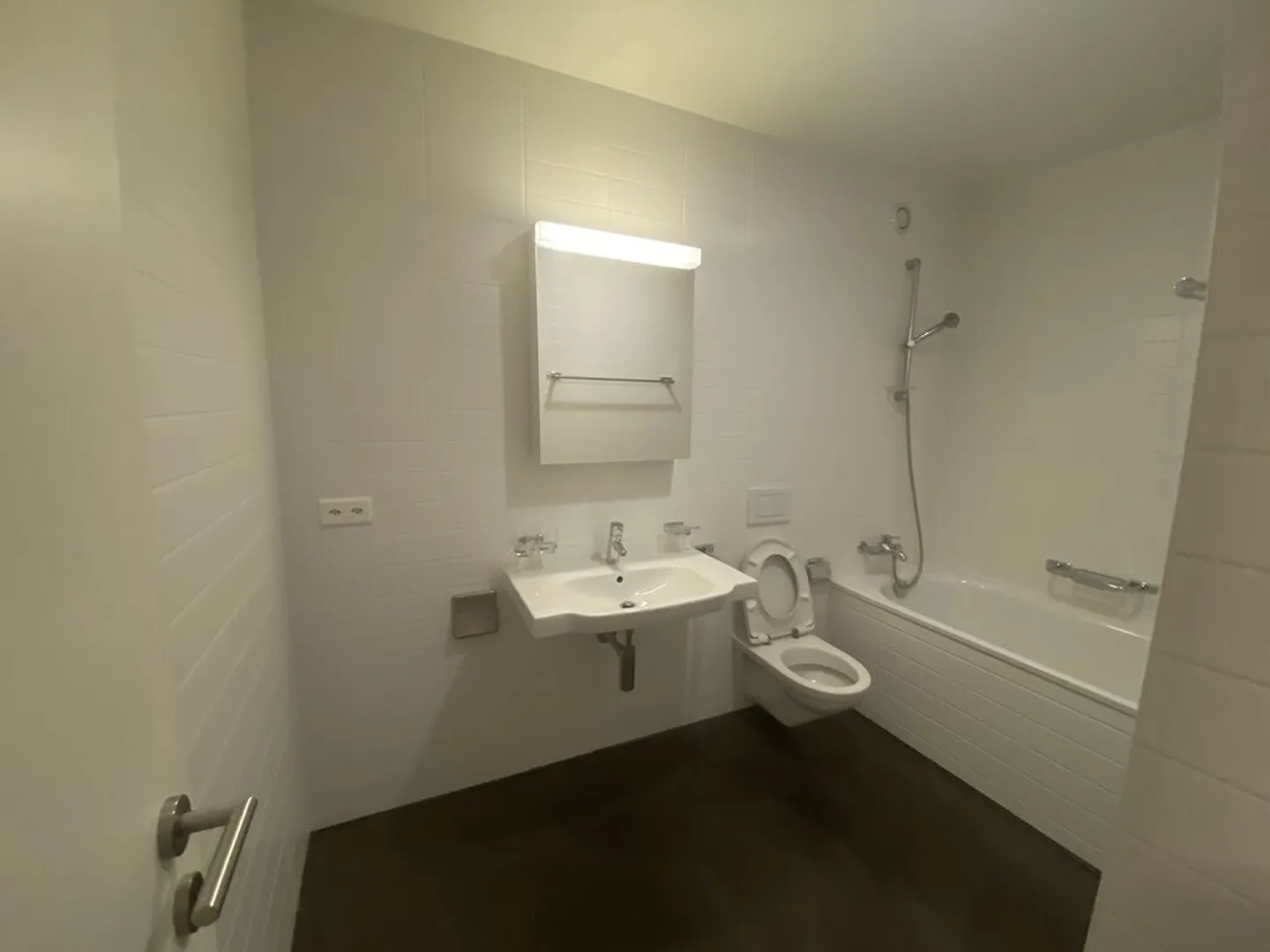 Appartement moderne 3.5 pièces - Beauséjour/Gare - Photo 5 sur 6