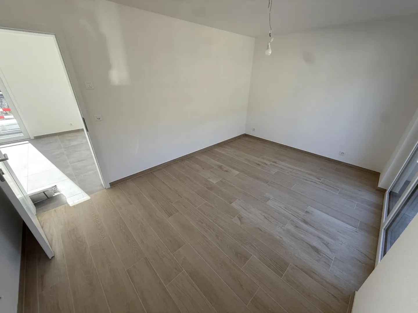 Nouvel Appartement avec Balcon - Photo 4 sur 5