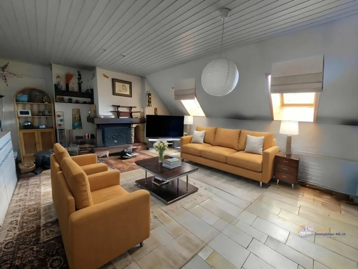 Immeuble de rendement situé dans rue piétonne - 5 appartements et 2 commerces - Photo 15 sur 17