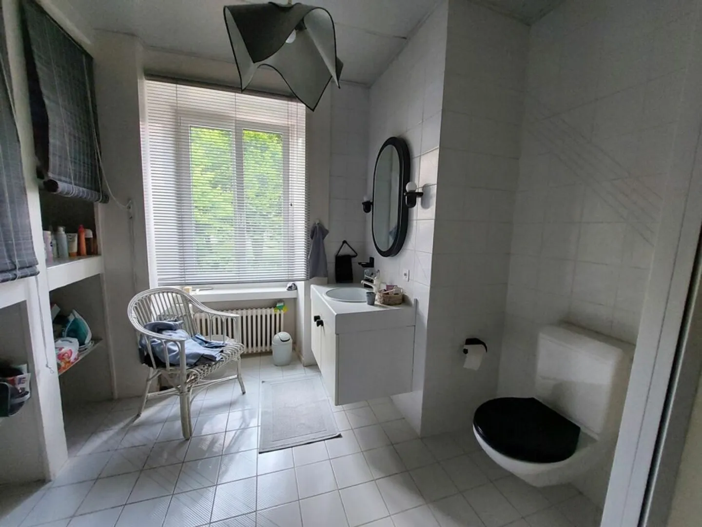 Immeuble de rendement situé dans rue piétonne - 5 appartements et 2 commerces - Photo 16 sur 17