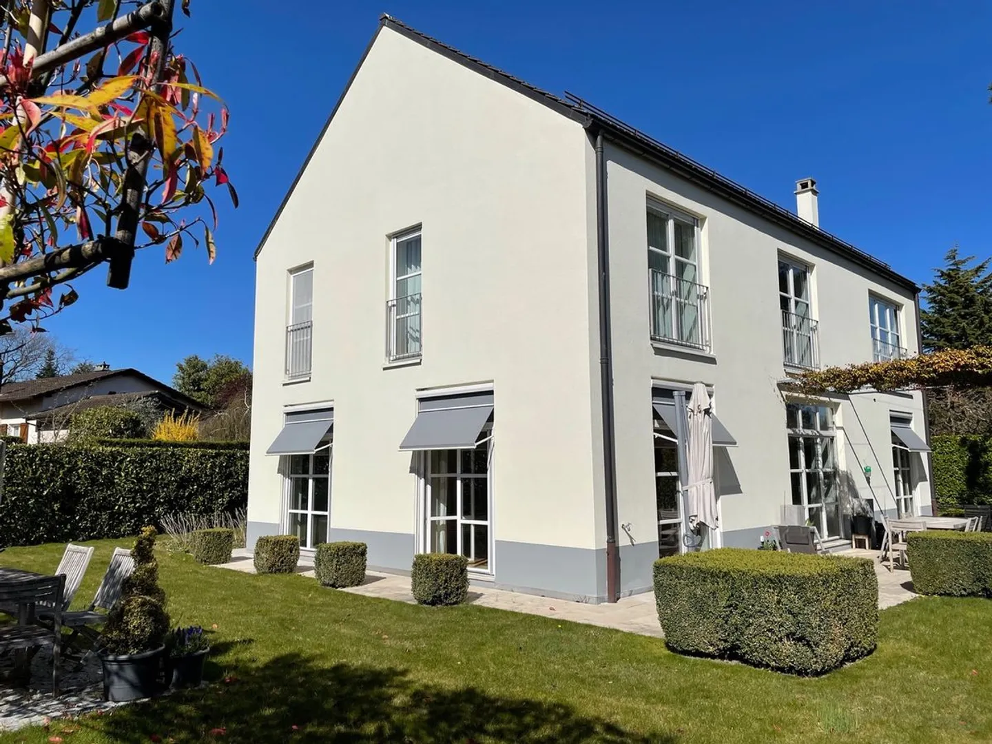 Charming Detached House in Buchillon - Photo 1 of 13