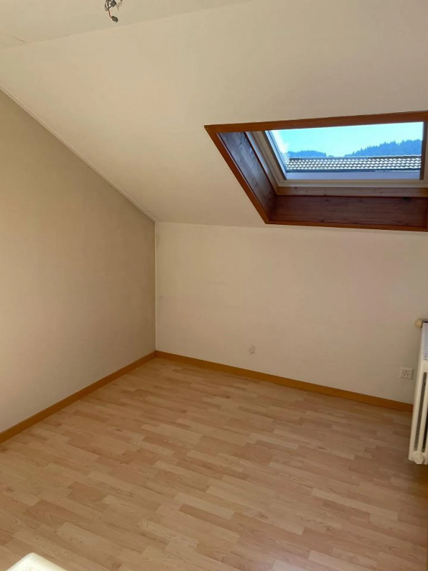 Apartment for rent - Photo 6 of 9