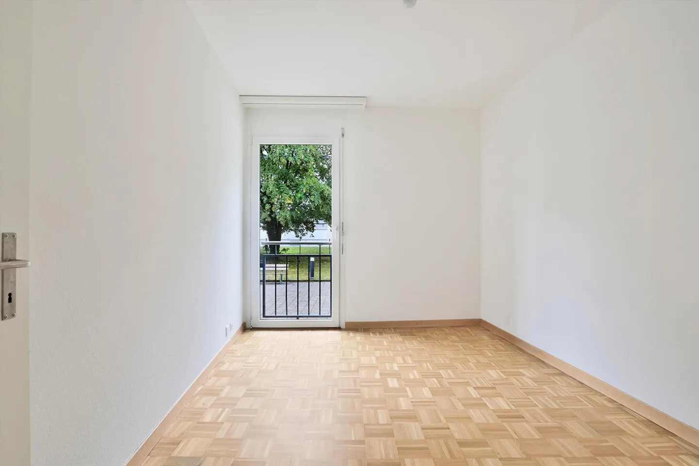 Beautiful apartment in a quiet area - Photo 4 of 8