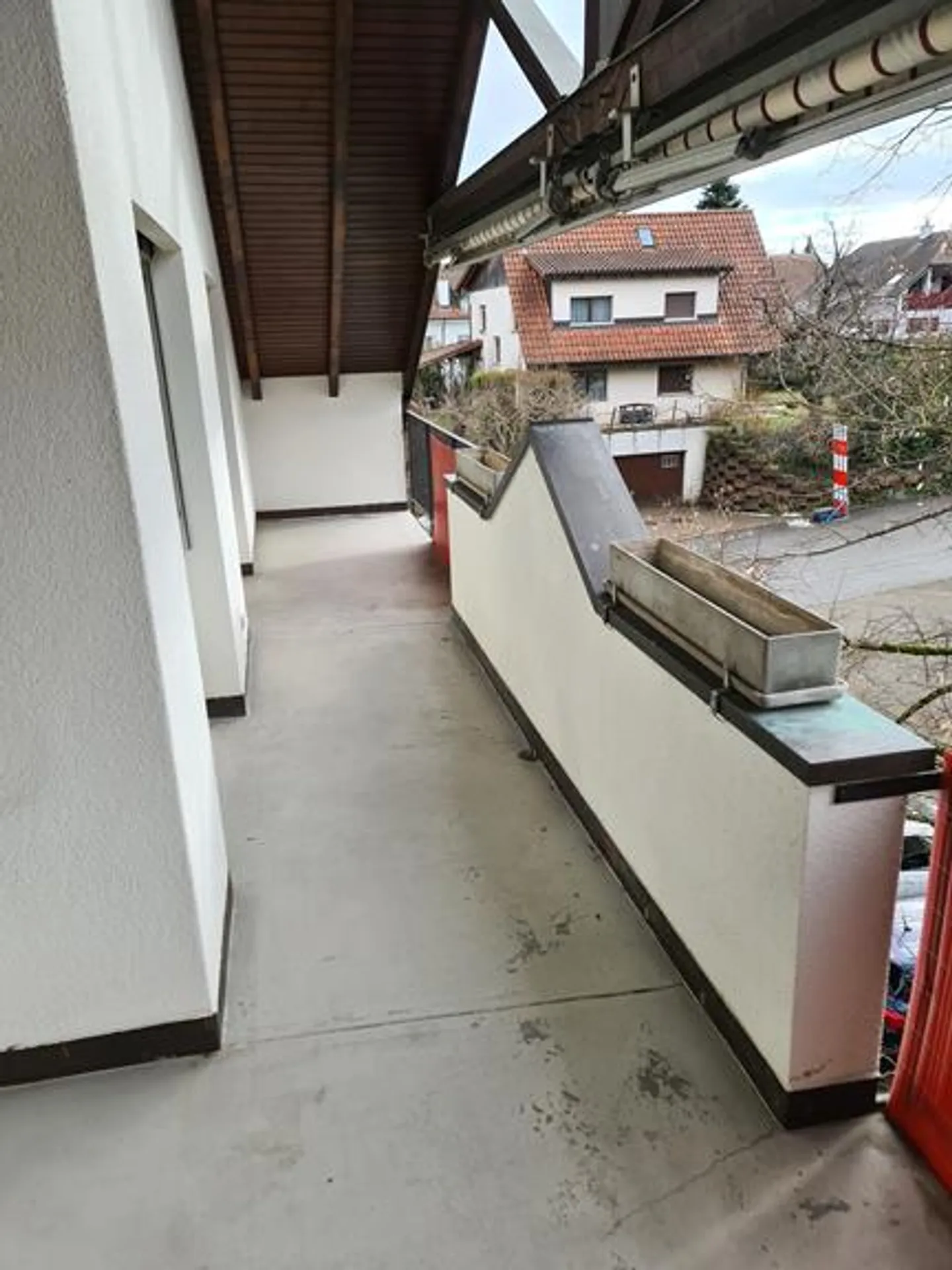 Dachwohnung mit grossem Balkon Nähe Gartenschwimmbad - Foto 13 von 13
