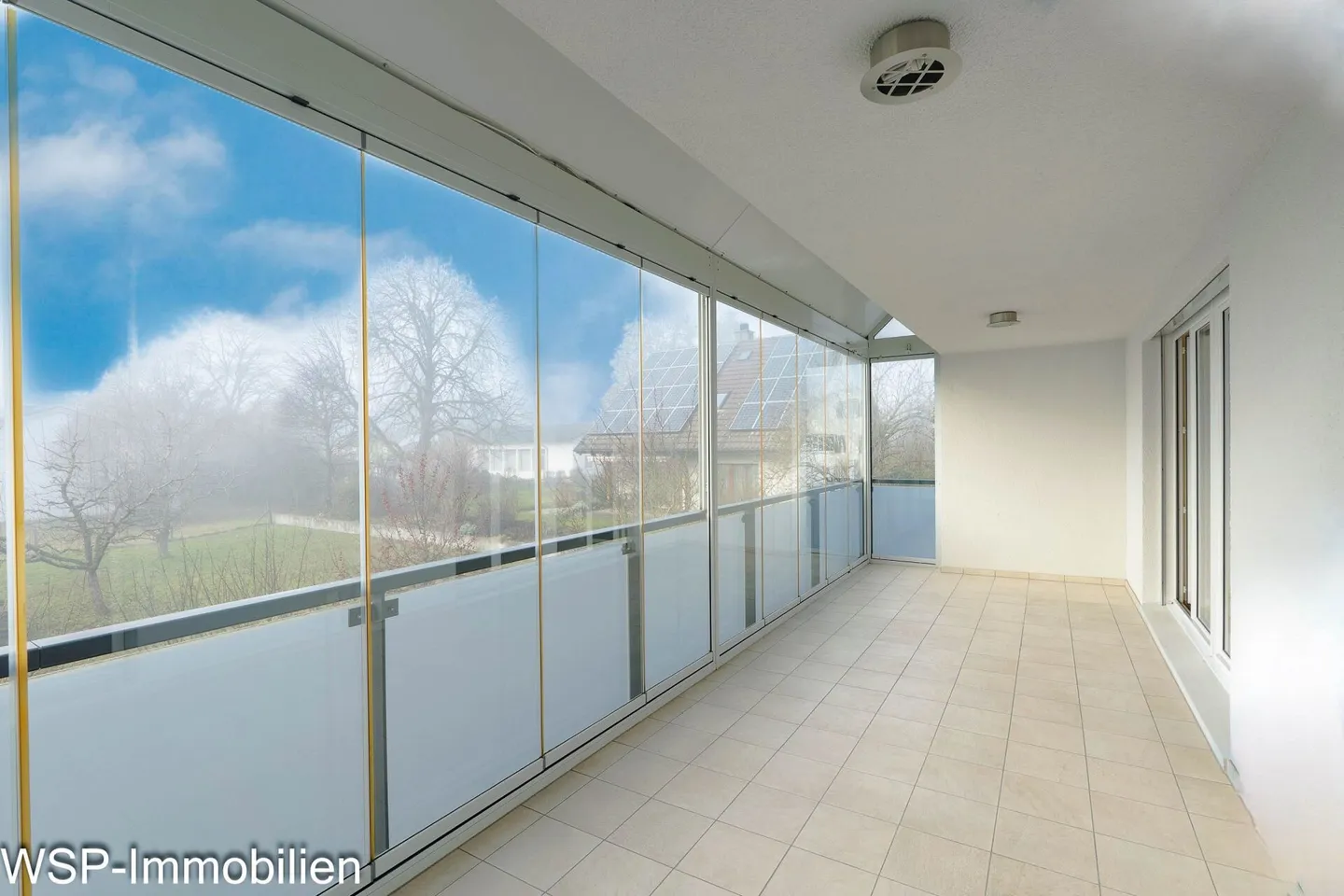 Central - Sunny - Family-friendly - Photo 13 of 13