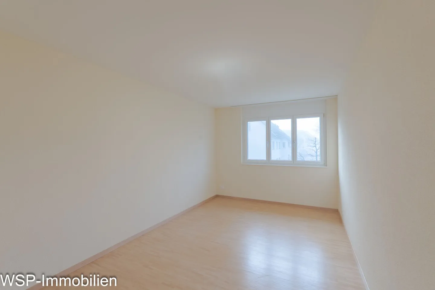 Central - Sunny - Family-friendly - Photo 10 of 13