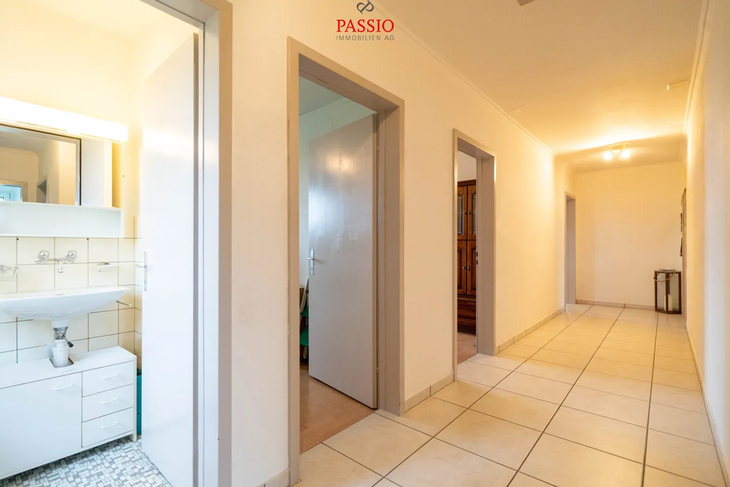 Ampia casa familiare a Uettligen - Foto 26 di 36