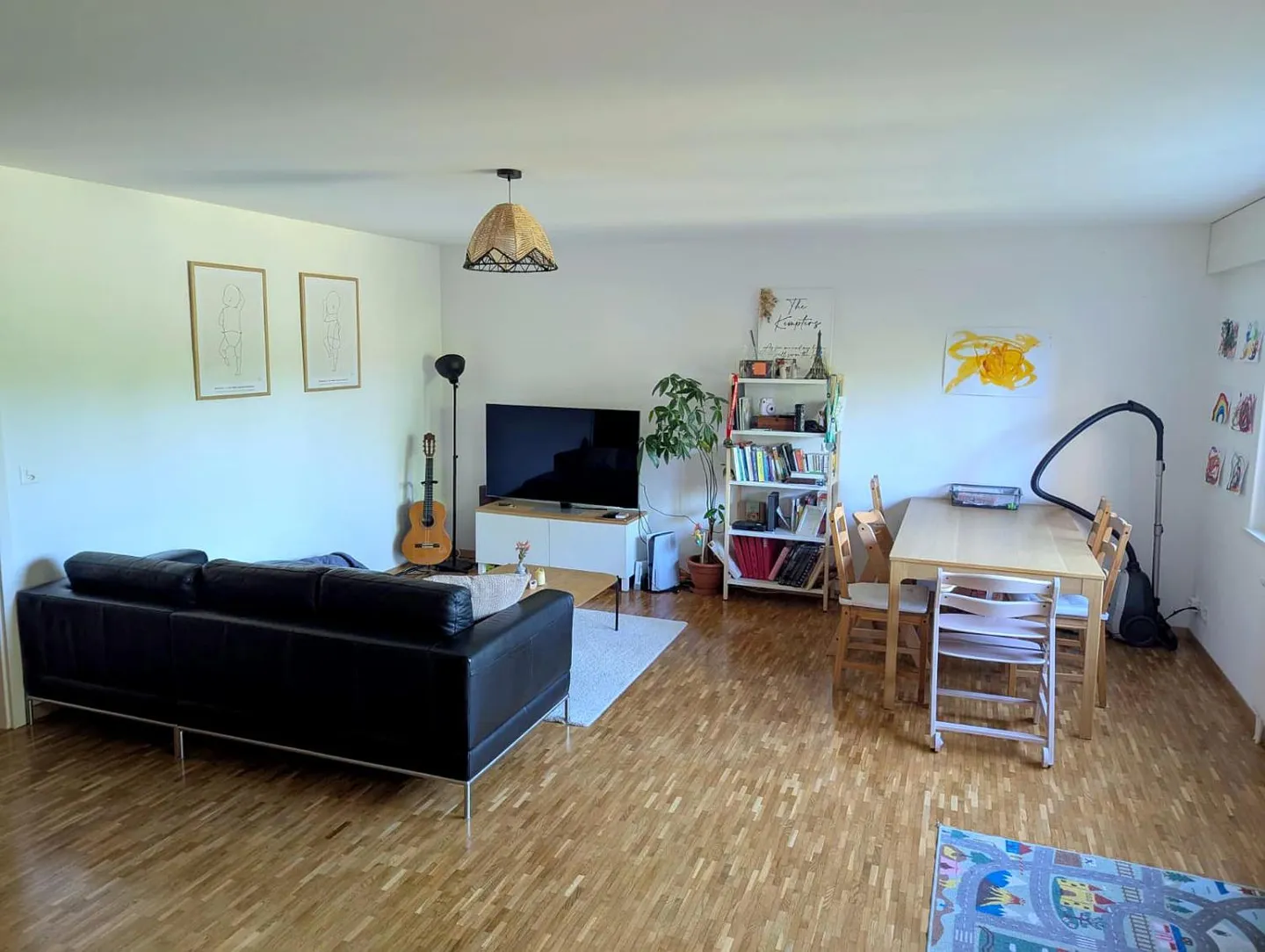 Magnificent 3.5-room apartment with balcony and garage in Bussigny - Photo 4 of 13