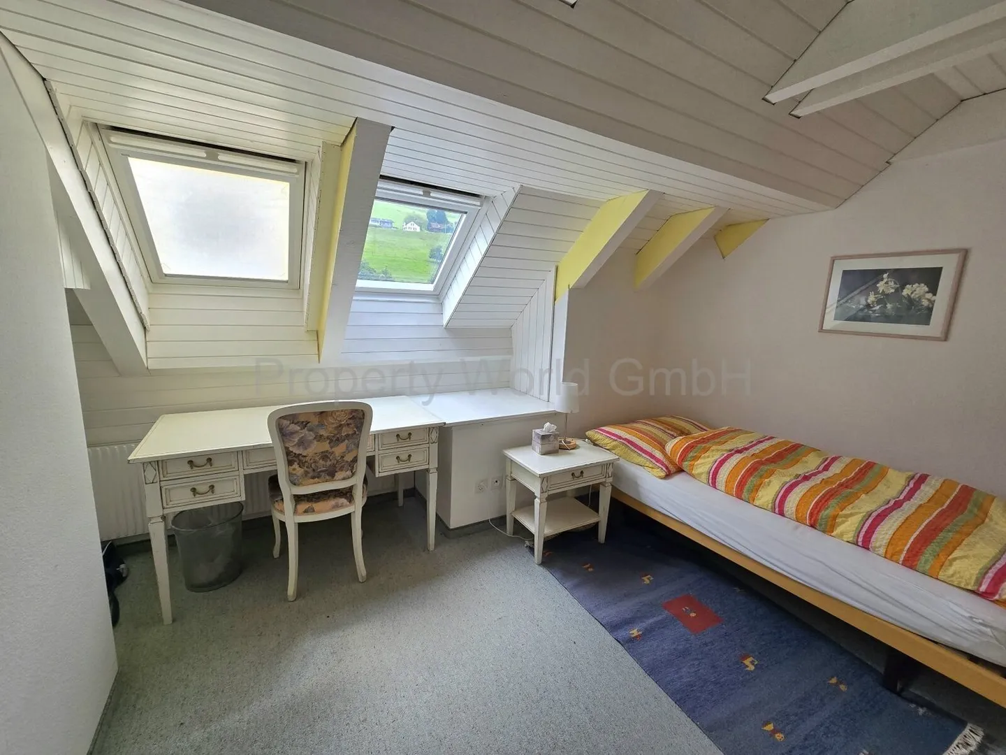 Single-family house with character and potential with an additional 444 m2 L - Photo 10 of 12