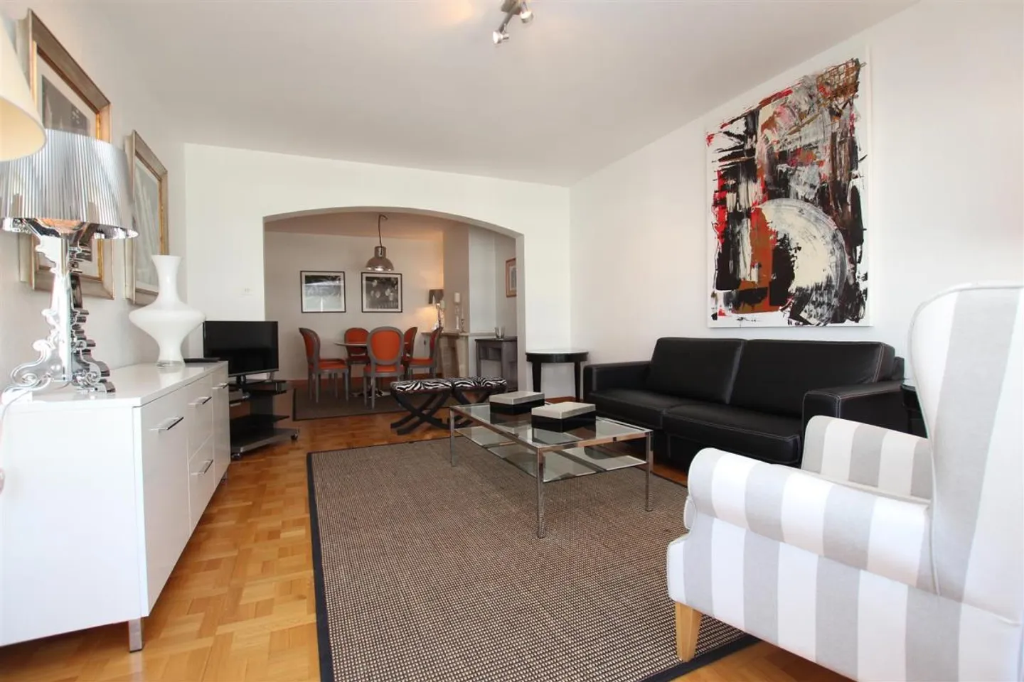 Appartement meublé 4 pièces - Photo 1 sur 5