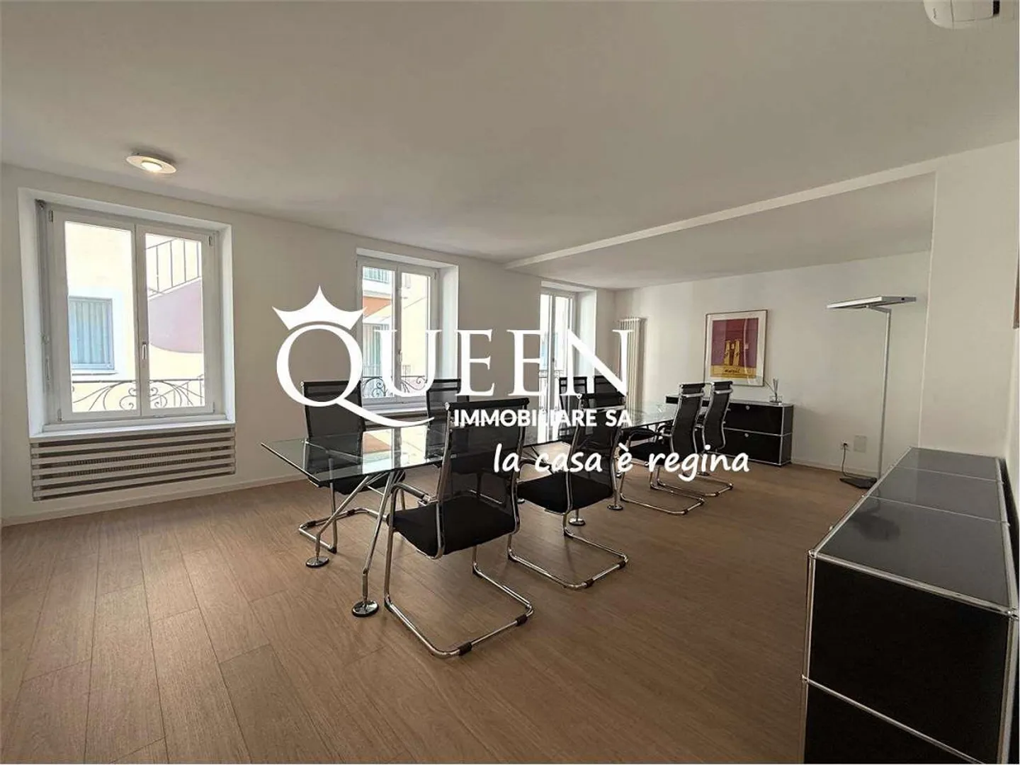 Lugano: bright office with 5 rooms on via Nassa - Photo 3 of 13