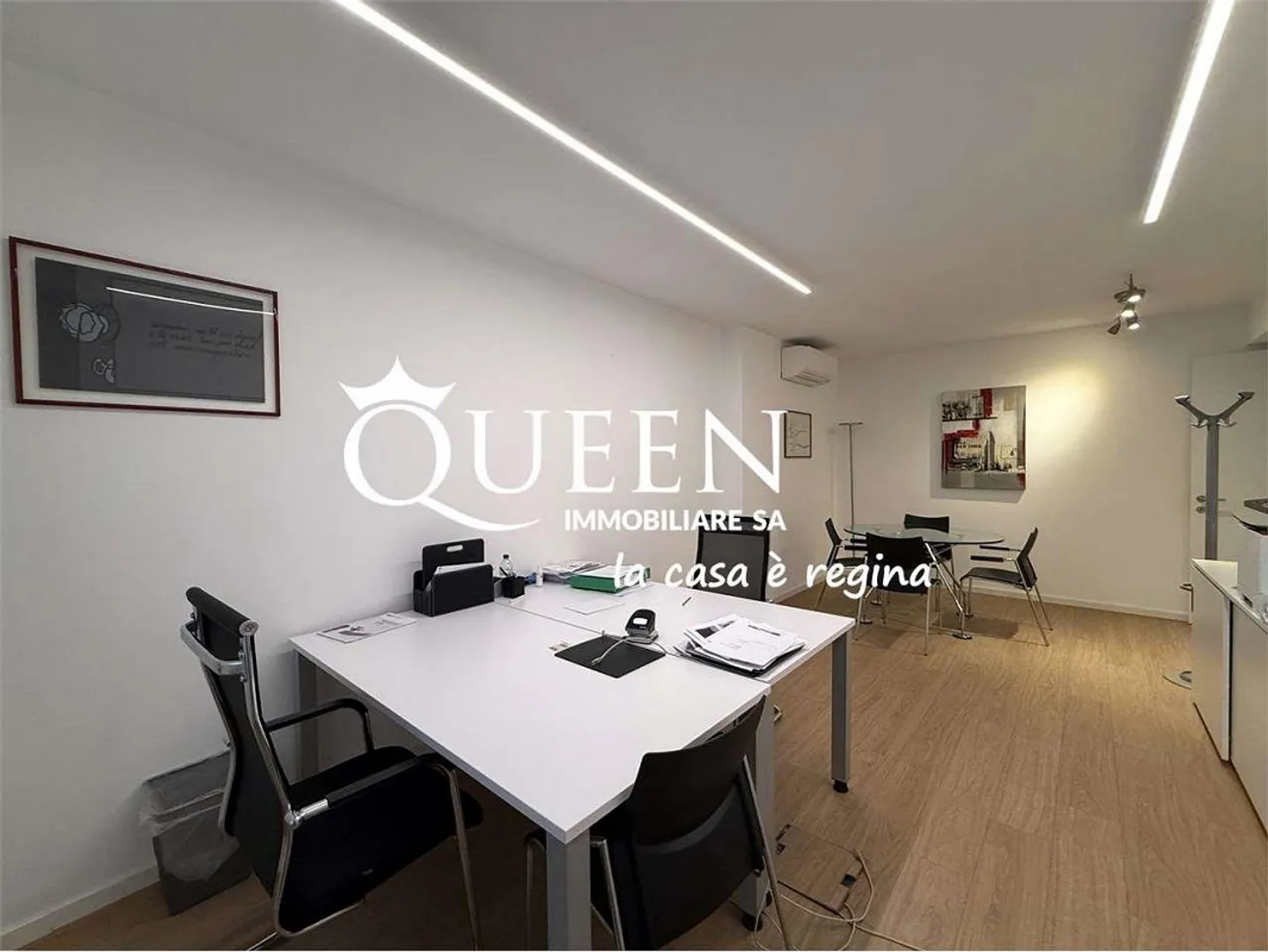 Lugano: bright office with 5 rooms on via Nassa - Photo 8 of 13