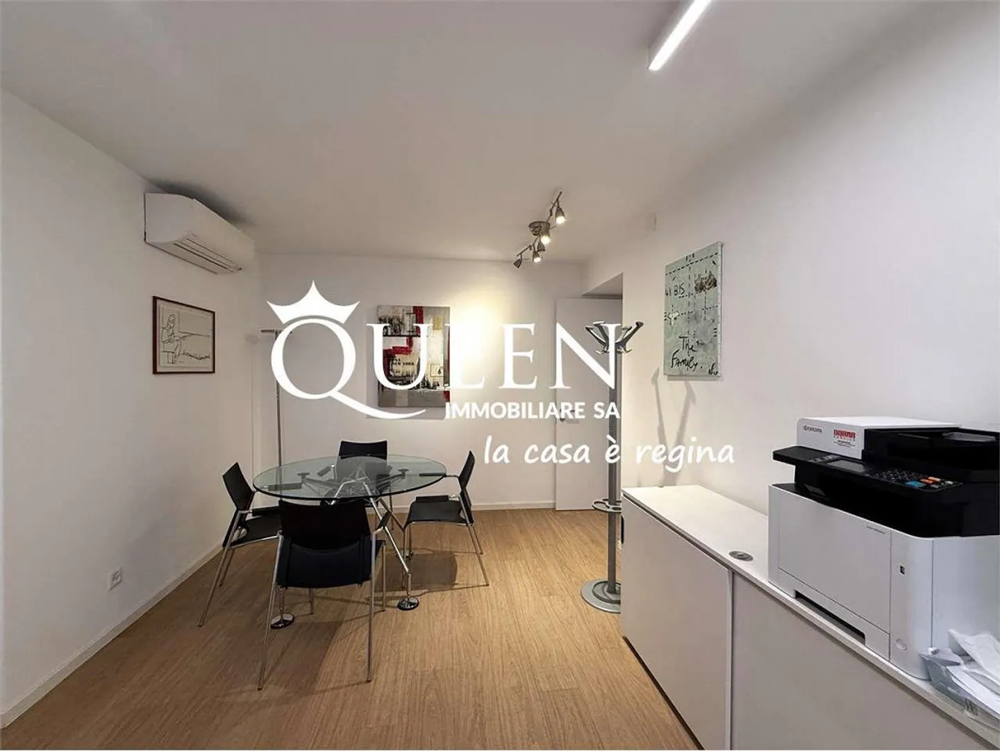 Lugano: bright office with 5 rooms on via Nassa - Photo 9 of 13