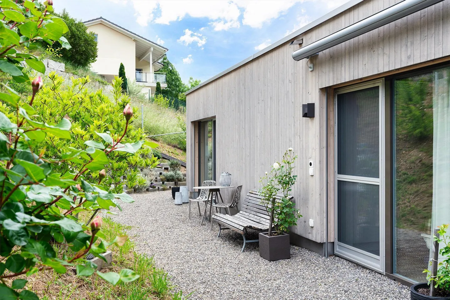 Exklusive Attikawohnung mit grosszügiger Terrasse und Gartenanteil - Foto 16 von 20