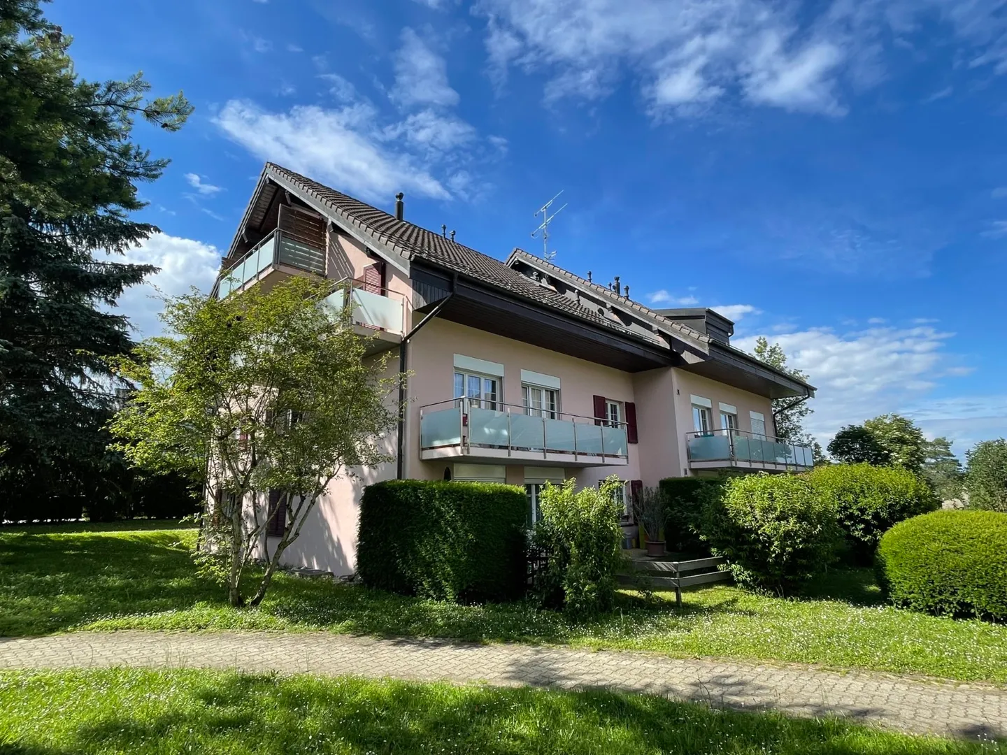 Appartamento Incantevole in Zona Verde - Foto 5 di 5