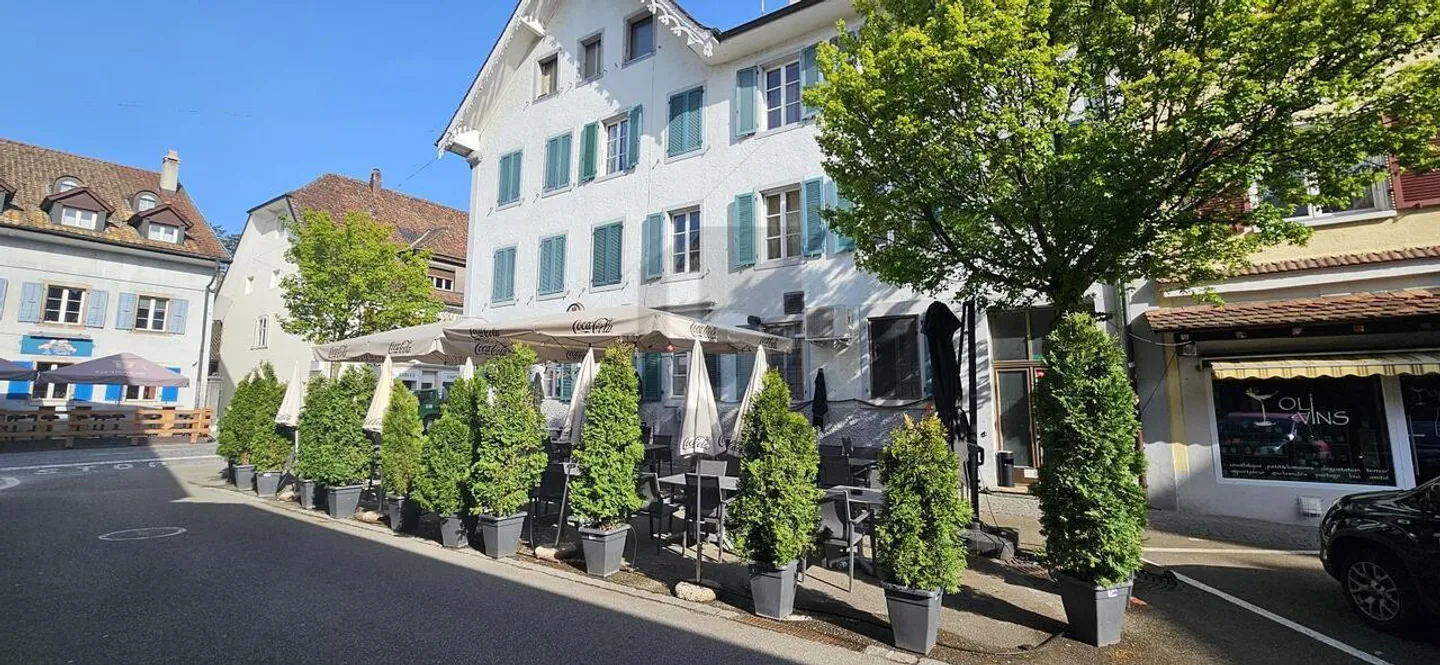 IN THE CITY CENTER YIELD OF 7% - Photo 1 of 6