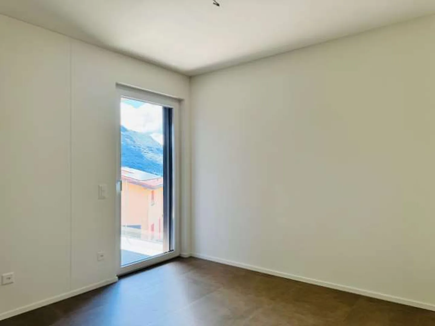 Affittiamo un nuovo appartamento di 4,5 stanze a Cagiallo - Foto 5 di 13