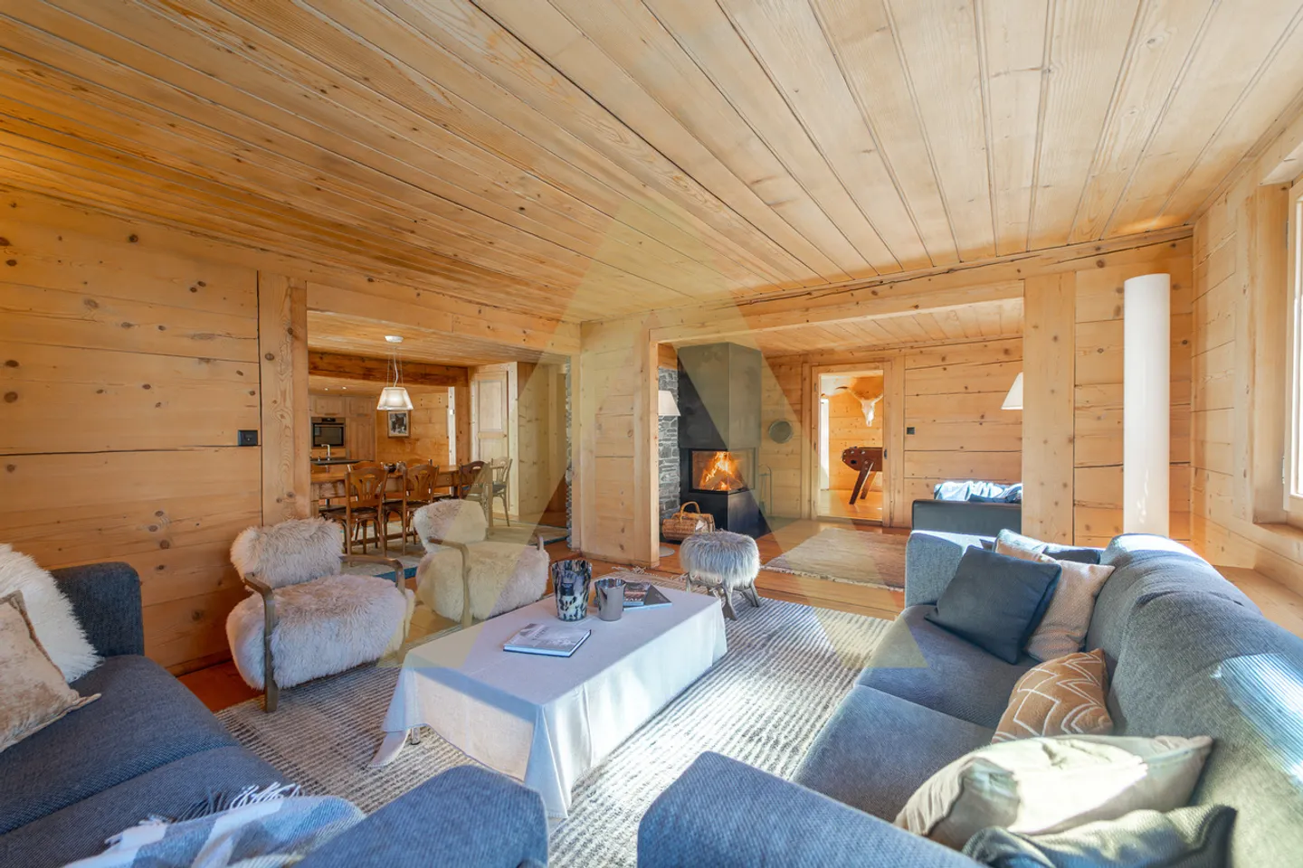 Exceptional property at the foot of the Portes du Soleil - Photo 5 of 26