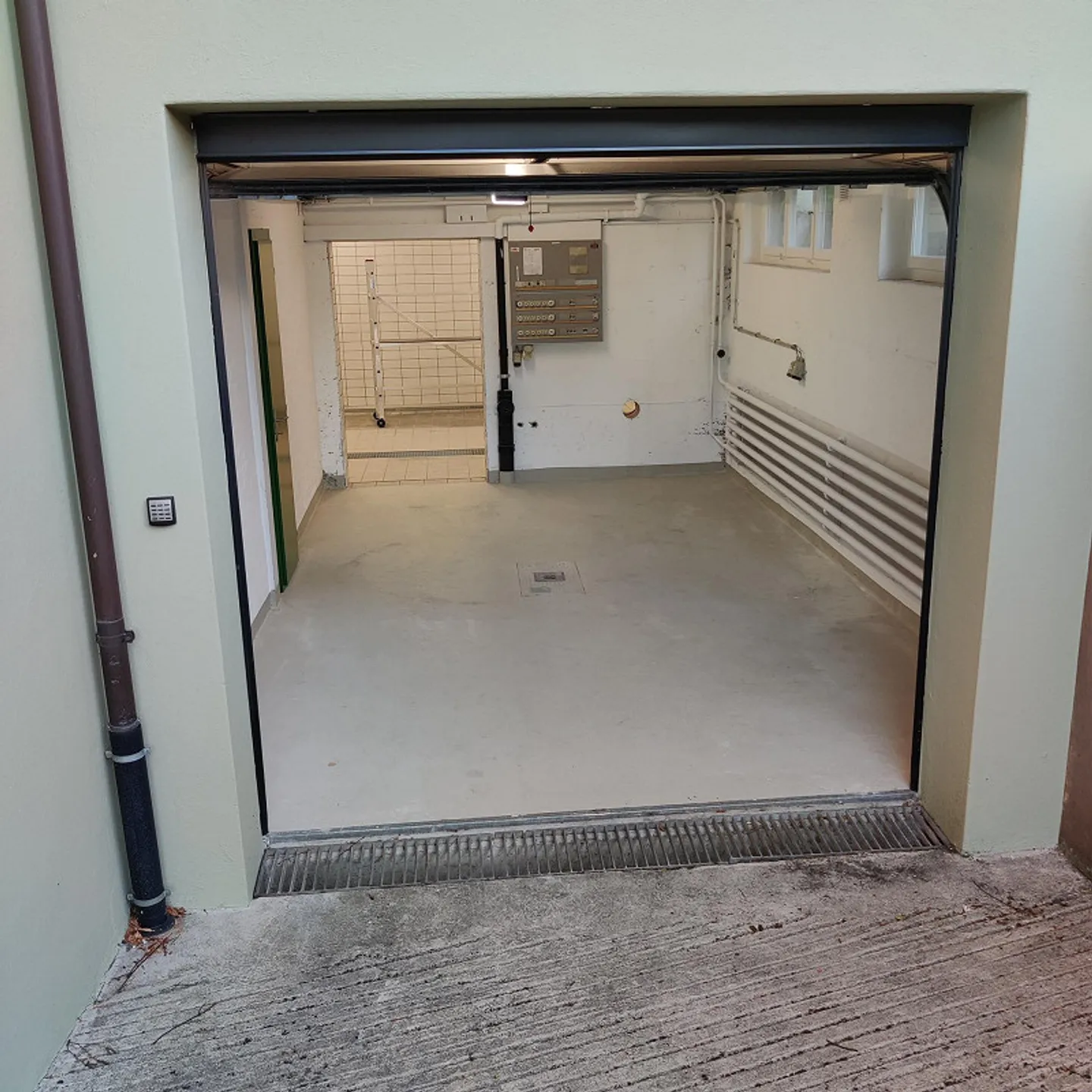 Stockage - Salle de loisirs au sous-sol - Possibilité d'un petit atelier - Photo 7 sur 17