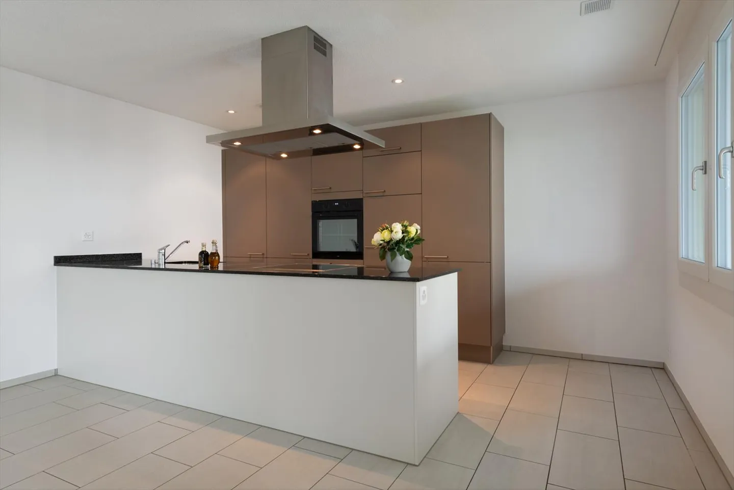 Superbe appartement familial dans la verdure vous attend! - Photo 2 sur 10