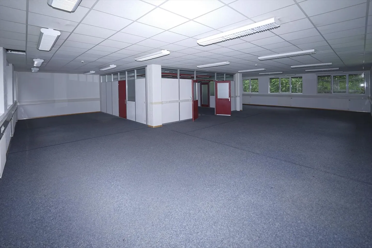 Office - Photo 2 of 3