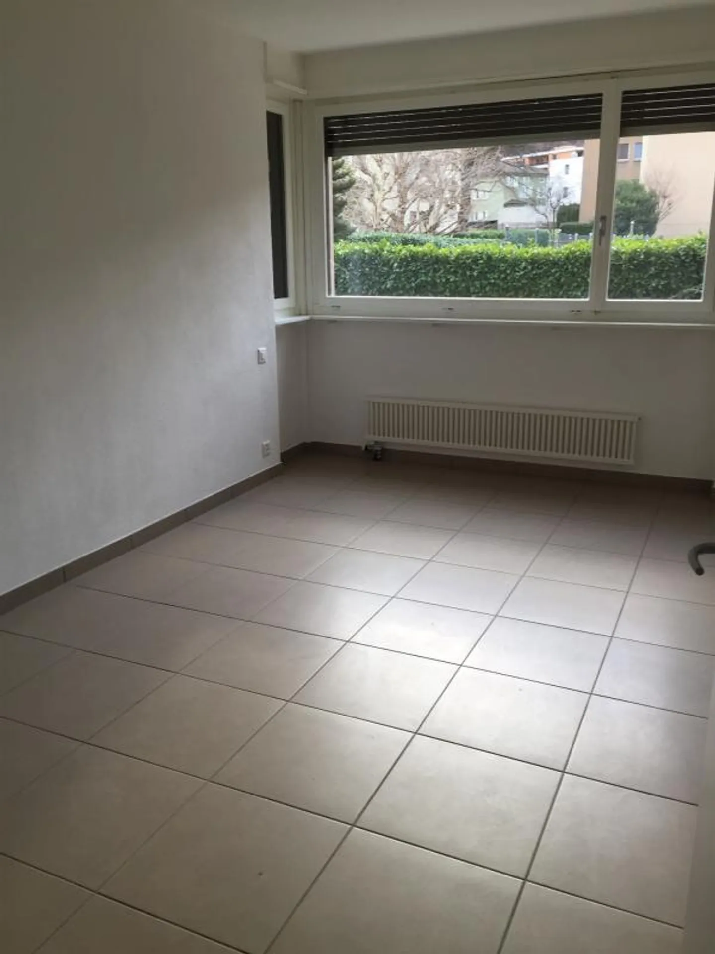 Giubiasco 2.5 rooms with garden Sagittario District - Photo 8 of 17