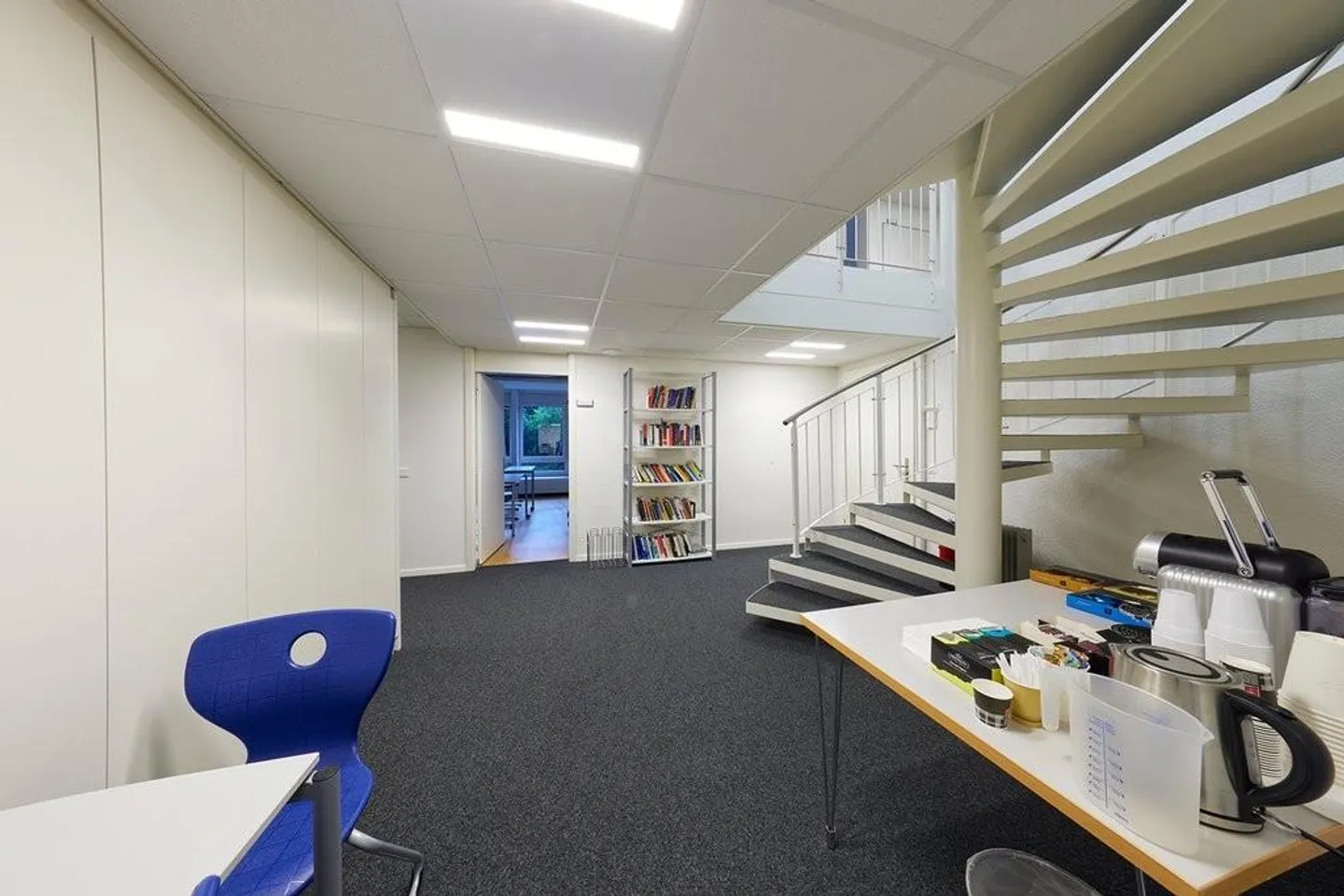 Office space for rent! - Photo 8 of 8