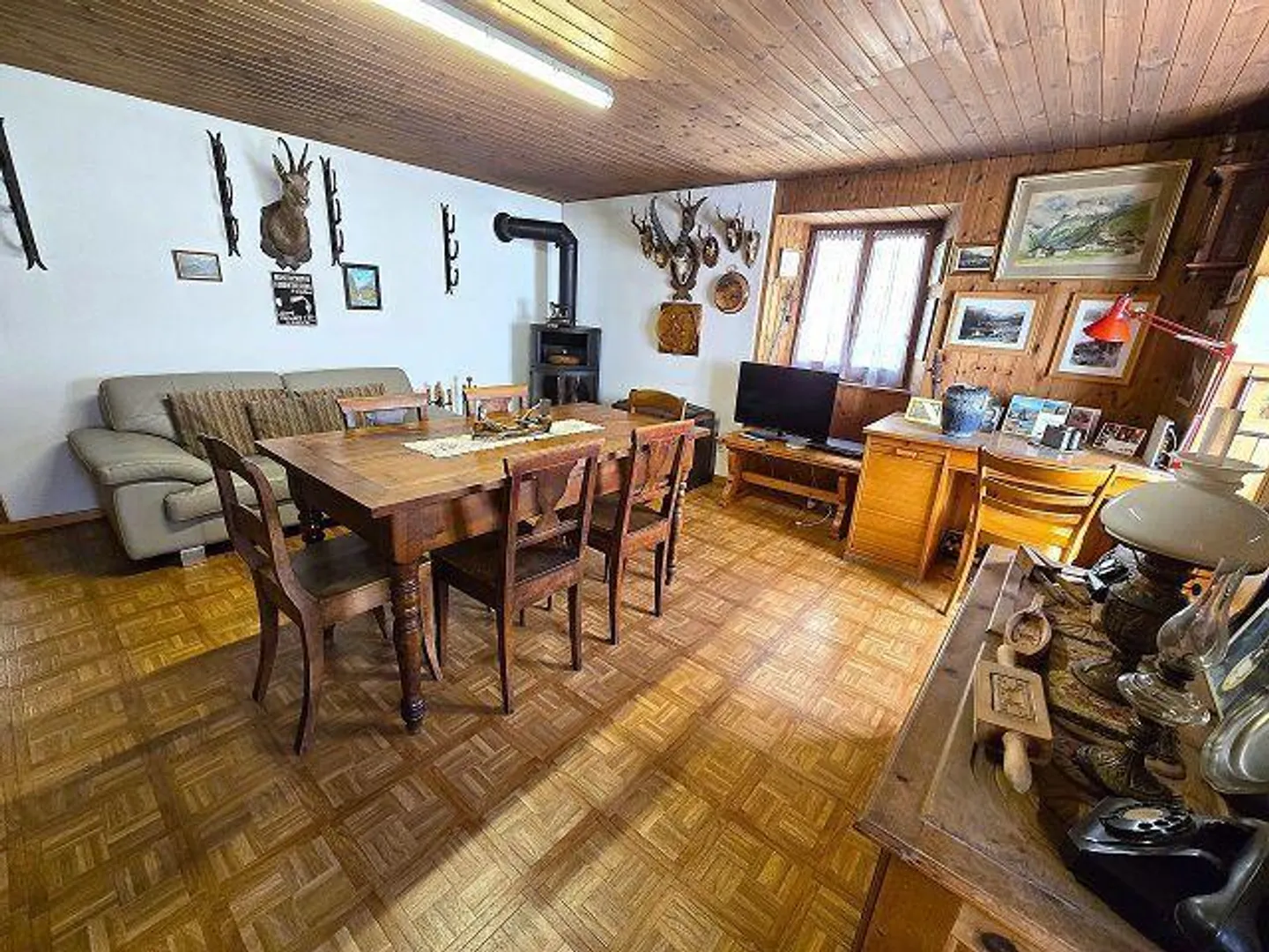 Maison de village de 6 pièces avec parking - Photo 3 sur 32