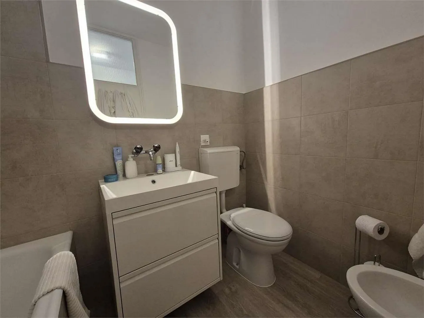 Chiasso Center - Furnished Studio Apartment for Rent, Close to the Station - Photo 7 of 9