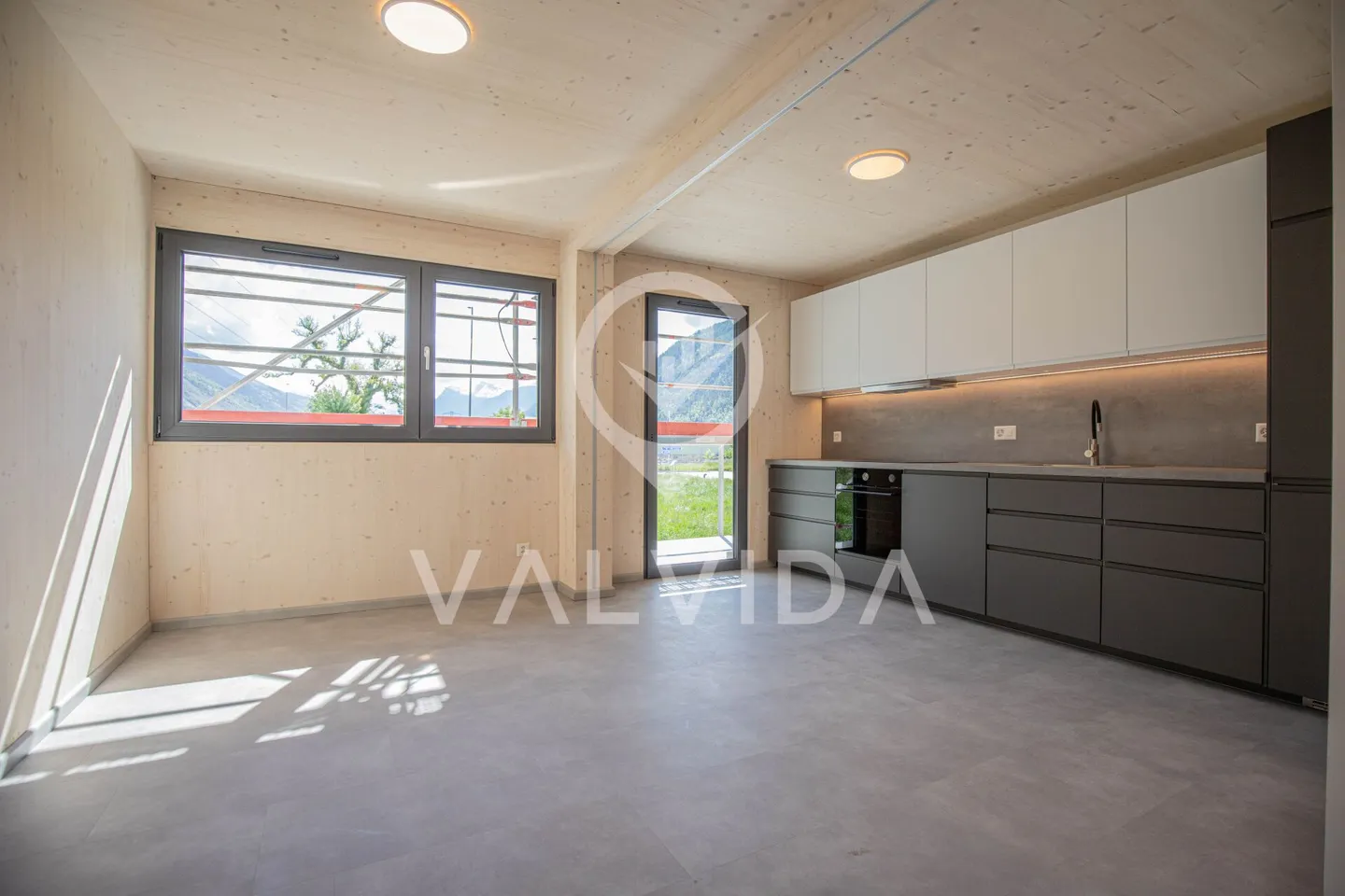 Appartement moderne de 1,5 pièce à Gampel - Première occupation avec une vue imprenable - Photo 1 sur 6