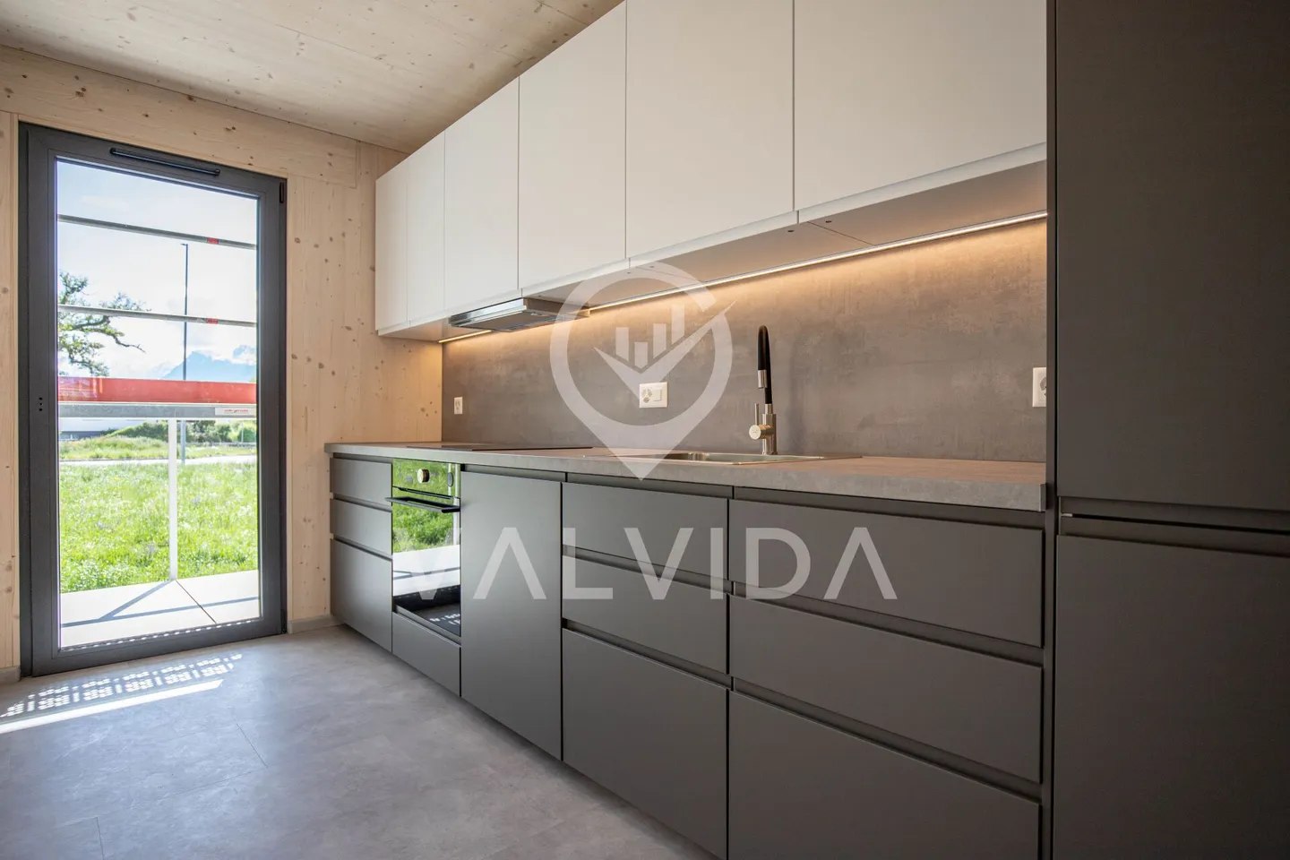 Appartement moderne de 1,5 pièce à Gampel - Première occupation avec une vue imprenable - Photo 2 sur 6