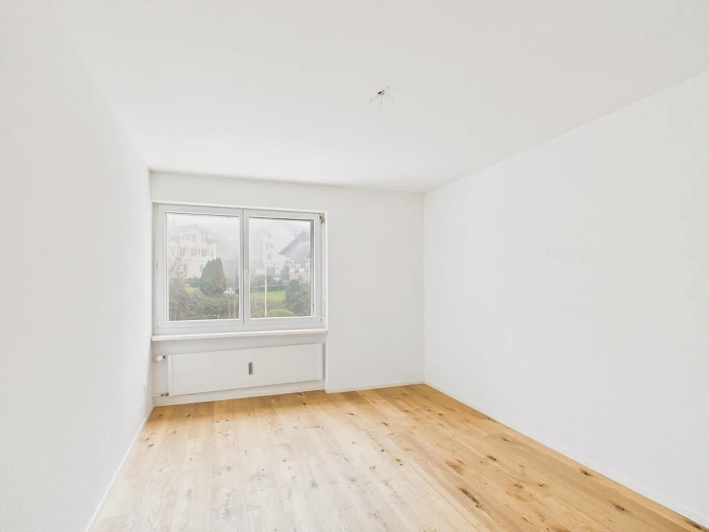 Stufa svedese accogliente e terrazza con box auto incluso - Foto 4 di 8