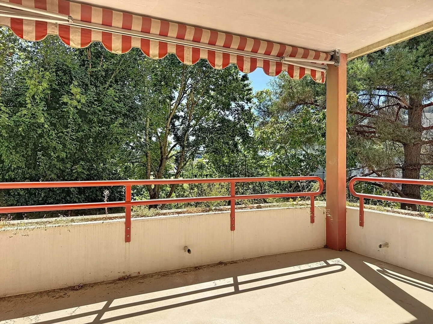 3.5 room renovated apartment with balcony - Schoenberg, Fribourg - Photo 6 of 12