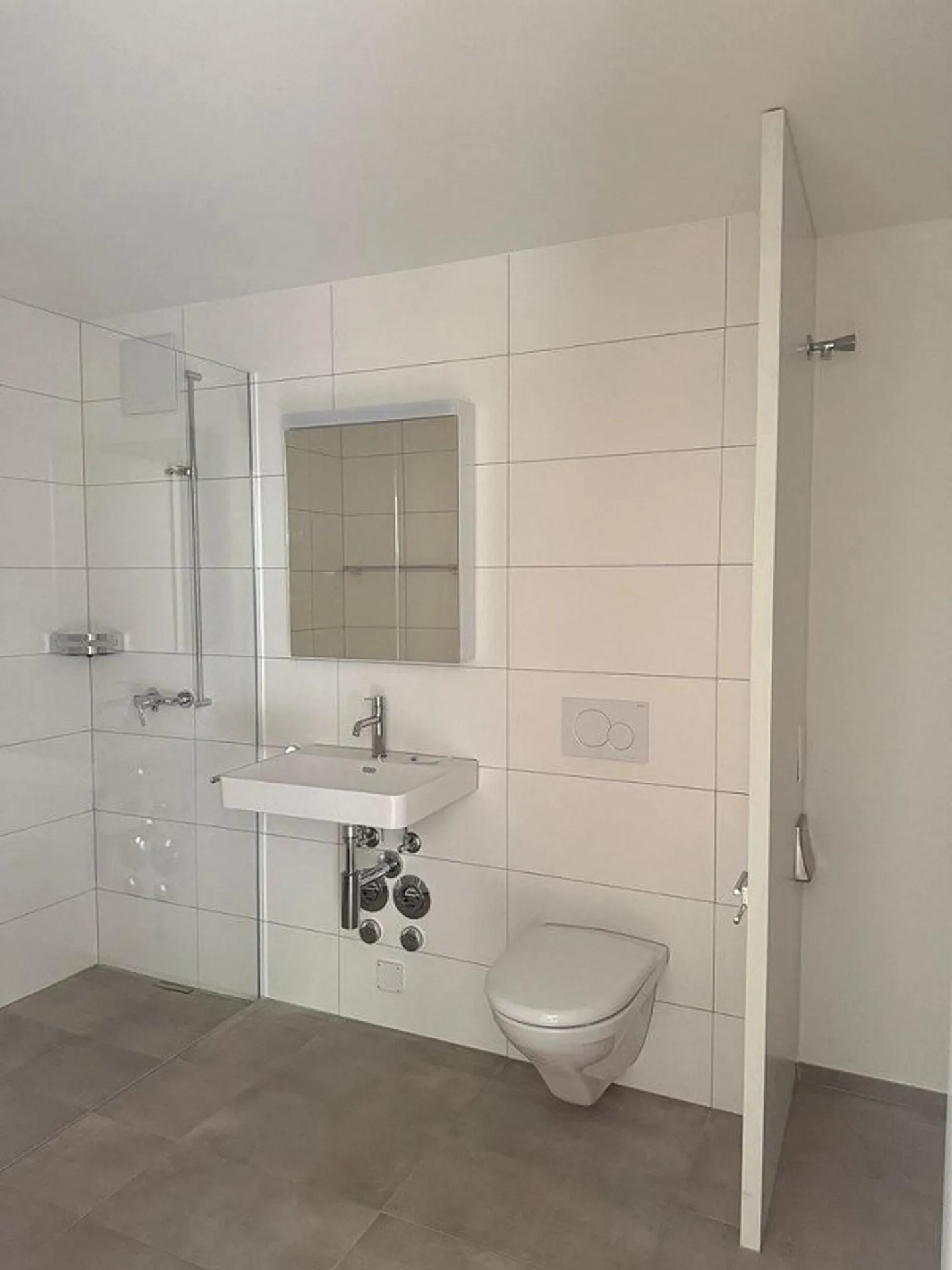 FIRST RENTAL - Living on Burghaldenweg with private washing tower - Photo 7 of 10