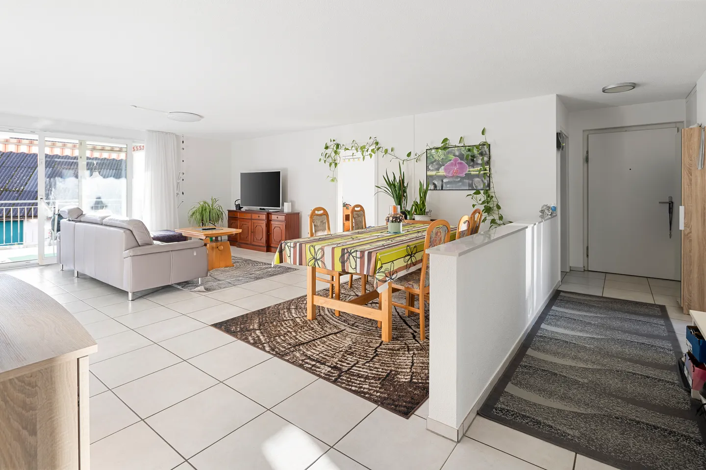 Maison spacieuse en zone calme - Photo 1 sur 11