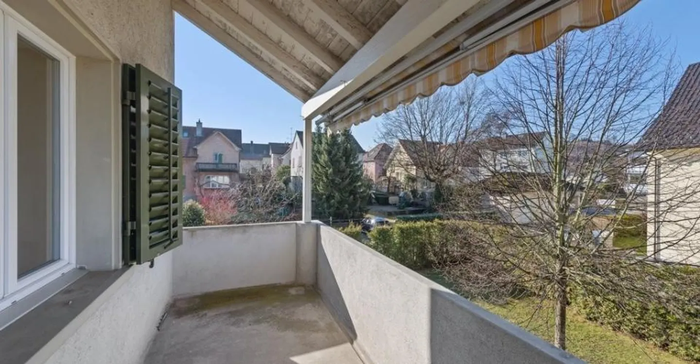 Casa unifamiliare con 3 livelli abitativi: ideale per studenti (termine limitato) - Foto 10 di 10