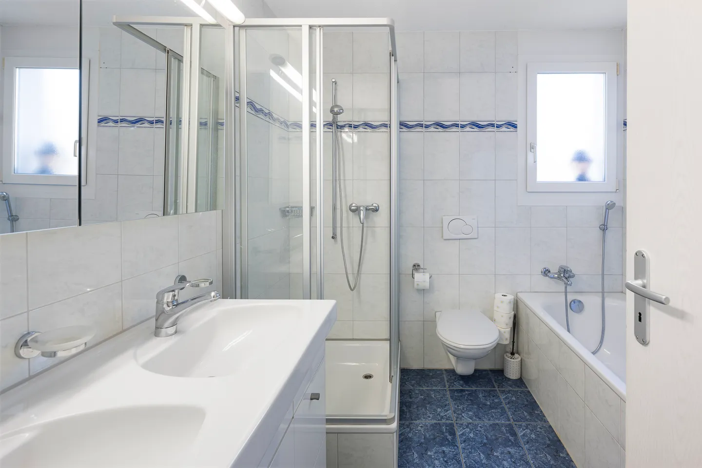 Maison spacieuse en zone calme - Photo 7 sur 11