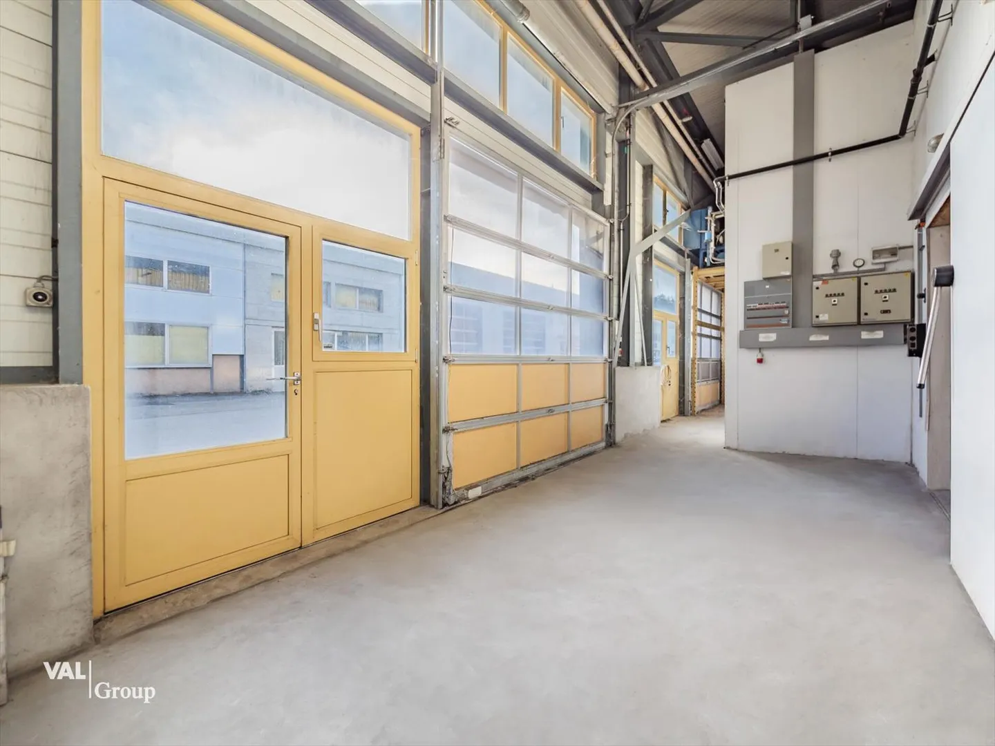 Shop for rent - Photo 4 of 8