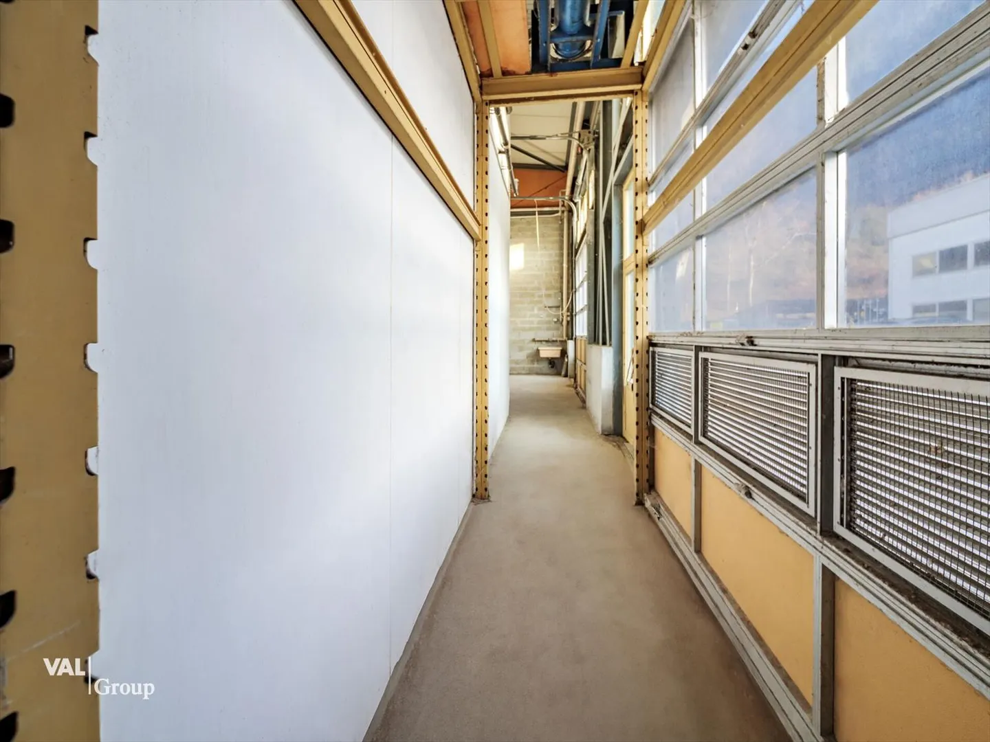 Shop for rent - Photo 8 of 8