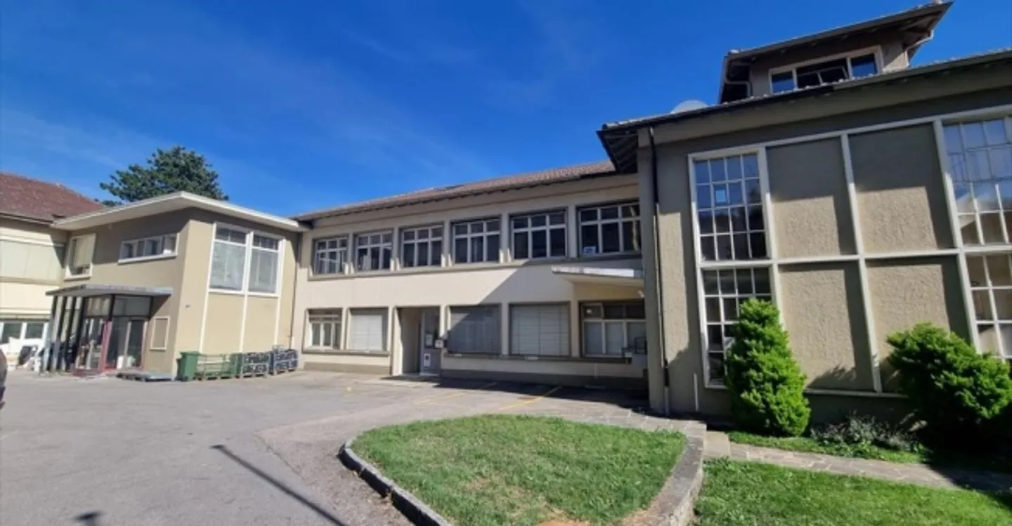 Gewerbe 3 Zimmer - Foto 2 von 8