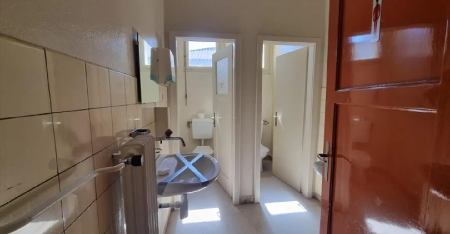 Gewerbe 3 Zimmer - Foto 4 von 8